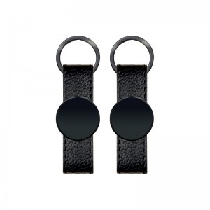 2405 Siyah Çift Taraflı Metal Suni̇ Deri̇ Anahtarlık